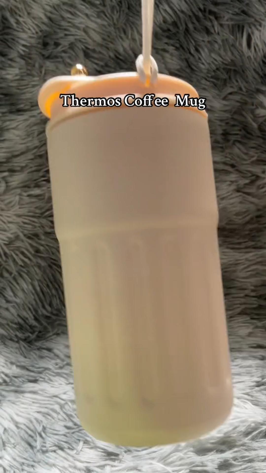 TempTell smart bottle with LED temperature display view 6